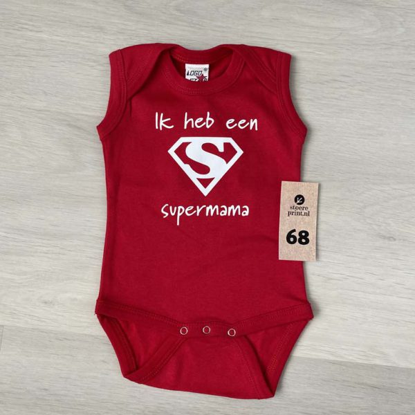 Romper rood - maat 68 <br>"ik heb een supermama"