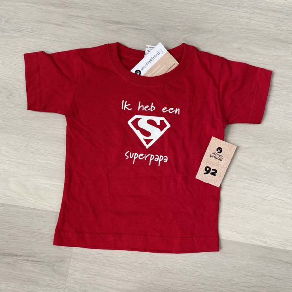 Shirt rood - maat 92 <br>"ik heb een superpapa"